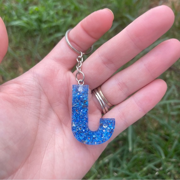 Blue Glittery Initial Keychain J Handmade With Resin - Picture 3 of 5